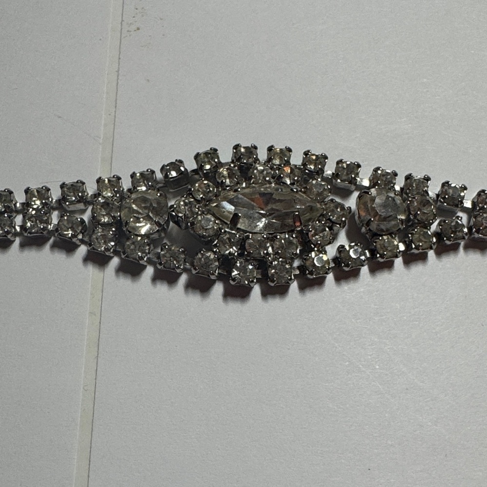 Elegant Silver Rhinestone Bracelet